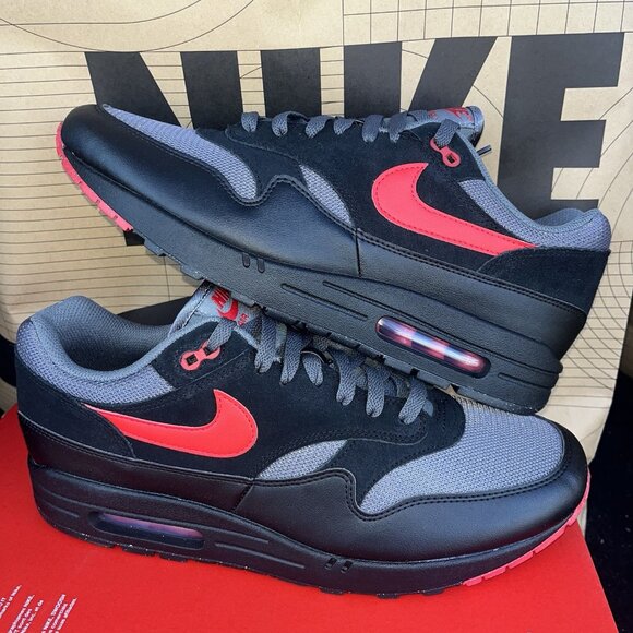 NEW Nike Air Max 1 ESS 'Vamps' Bred Black Red Grey FZ5808-008 Men Size 12 - Picture 1 of 6